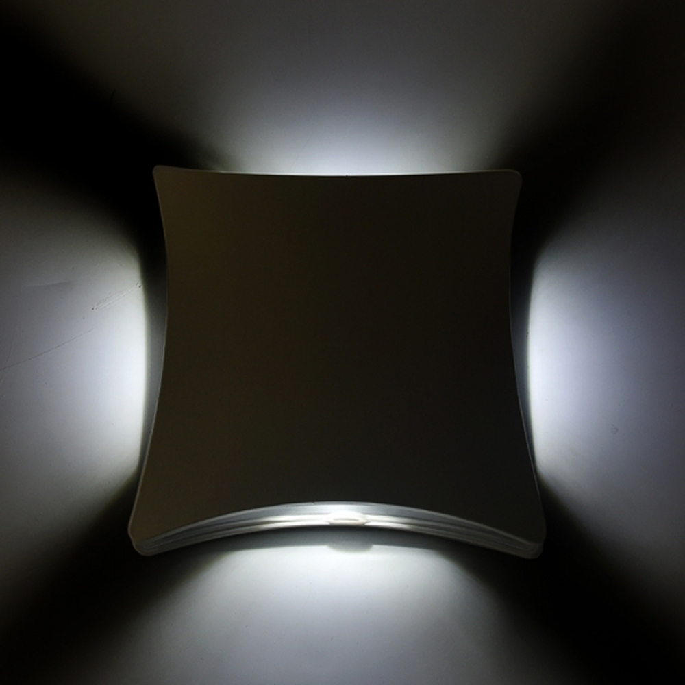 Applique Led da parete slim 4W quadrata Bianco Quadrupla emissione Bianco freddo 6500K Wisdom - Foto 3