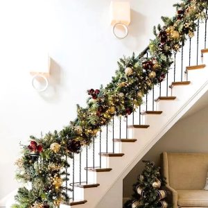 Decorazioni Natalizie Scale