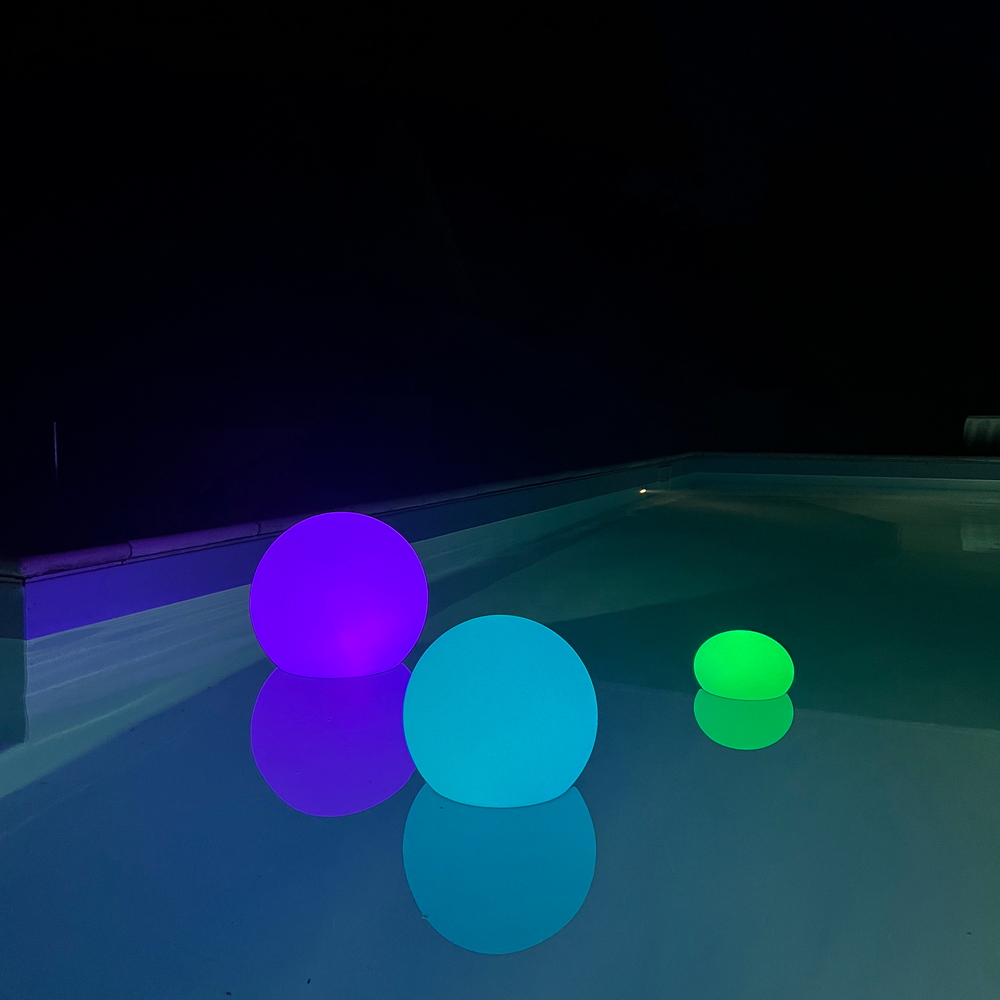 Sfera Led Ball luminosa decorativa da giardino 1W RGBW 40×39 cm IP67 a batteria 1 lampada Grande V-TAC - Foto 4