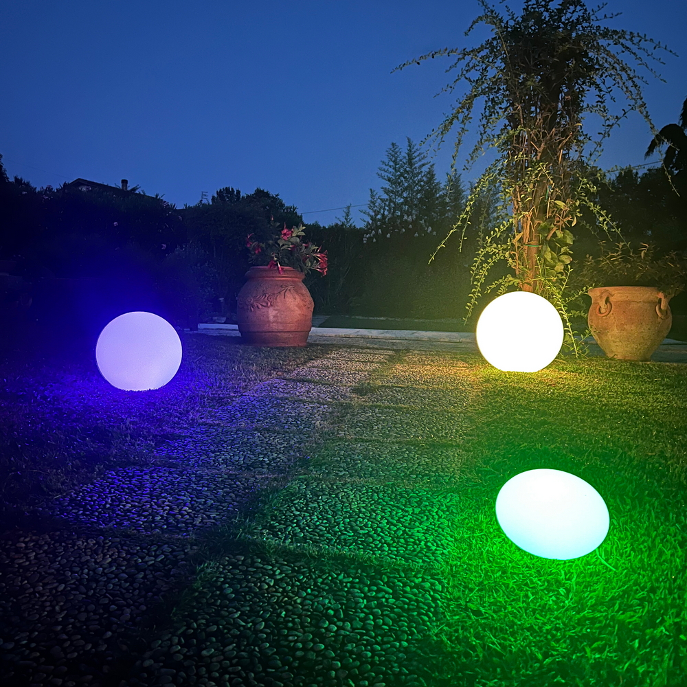 Sfera Led Oval Ball luminosa decorativa da giardino 1W RGBW 20×14 cm IP67 a batteria 1 lampada Piccola V-TAC - Foto 1