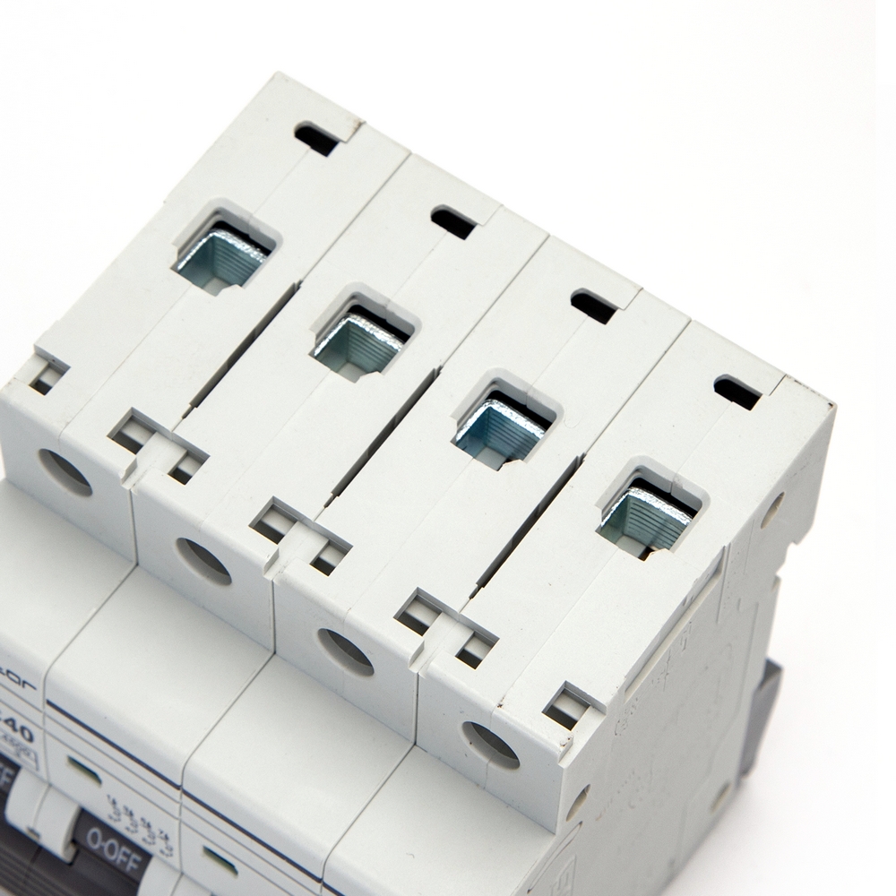 Interruttore automatico magnetotermico modulare 4P 20A Aigostar - Foto 3