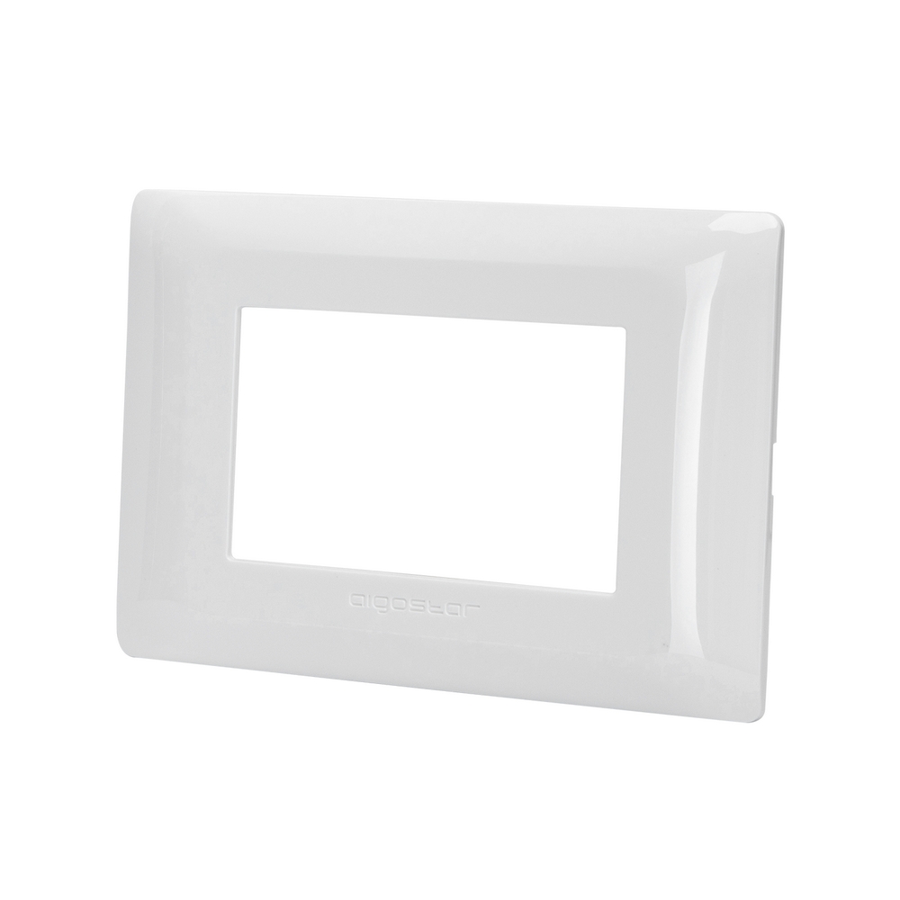 Foto principale Placca 3 moduli 503 in plastica bianca compatibile anche con BTicino Matix