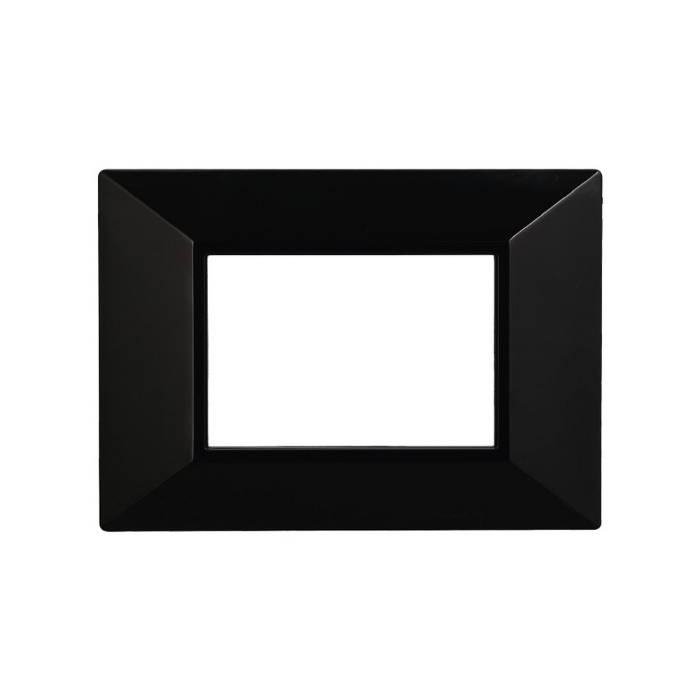 Foto principale Placca 3 moduli 503 in plastica nera Piramide compatibile anche con BTicino Axolute