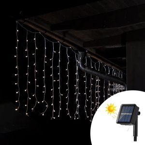 Foto principale Tenda luminosa decorativa con pannello solare 3 metri 114 Led Bianco Freddo altezza 60cm da esterno Wisdom