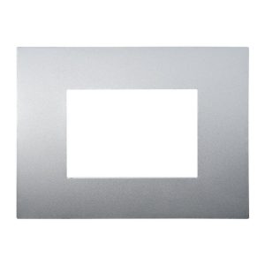 Foto principale Placca 3 moduli 503 in plastica argento compatibile anche con Vimar Arké