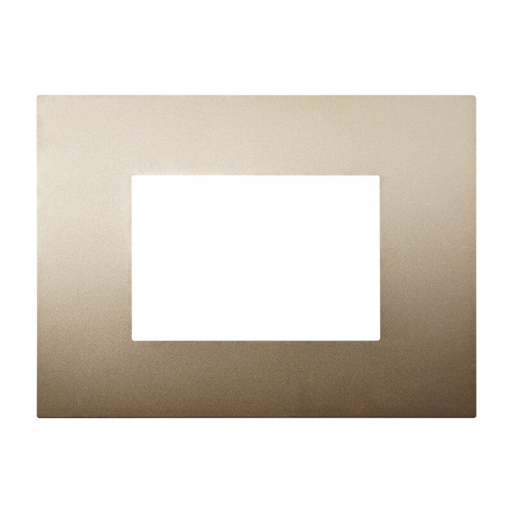 Foto principale Placca 3 moduli 503 in plastica oro compatibile anche con Vimar Arké