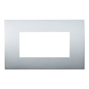 Foto principale Placca 4 moduli 504 in plastica argento compatibile anche con Vimar Arké
