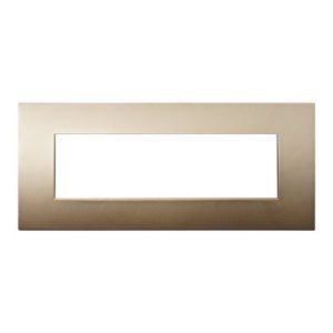 Foto principale Placca 7 moduli 507 in plastica oro compatibile anche con Vimar Arké