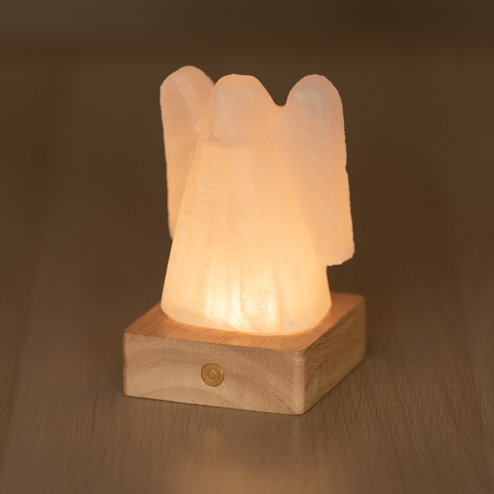 Foto principale Lampada di Sale Himalayano a batteria Bianco naturale a forma di Angelo 600gr